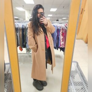 Meet your Posher, Erika